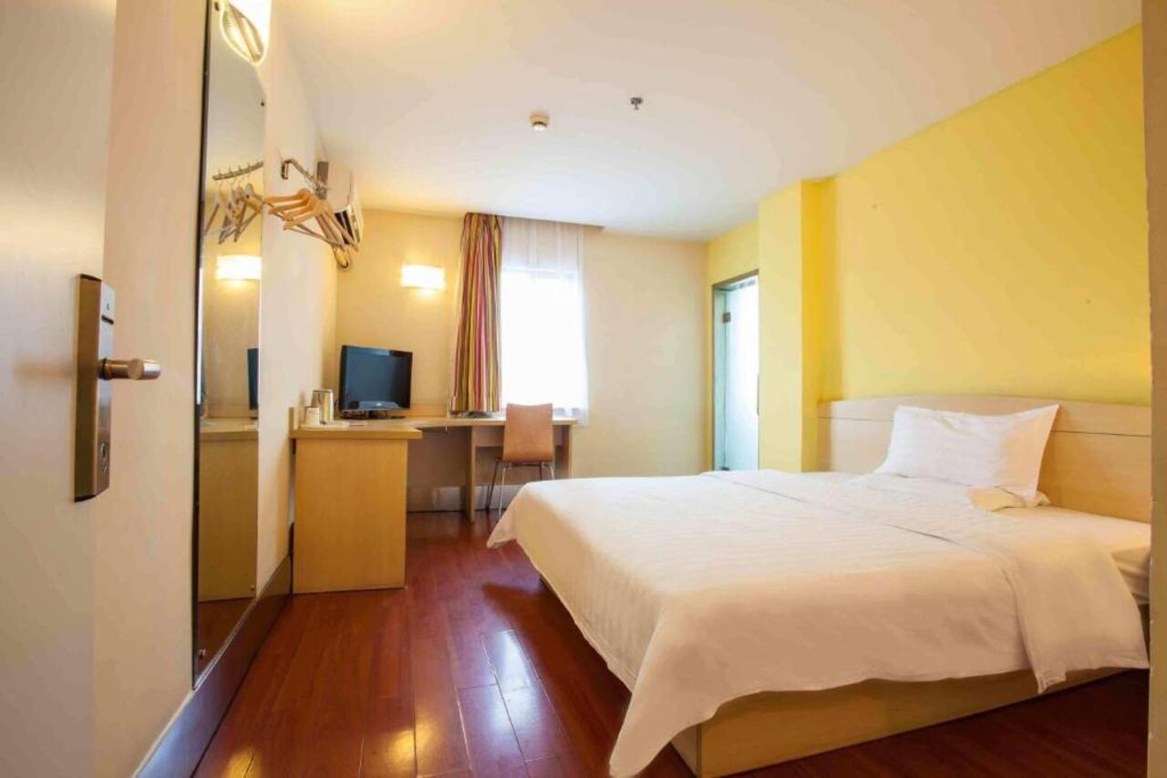 7Days Inn Shenzhen Long Hua Dış mekan fotoğraf